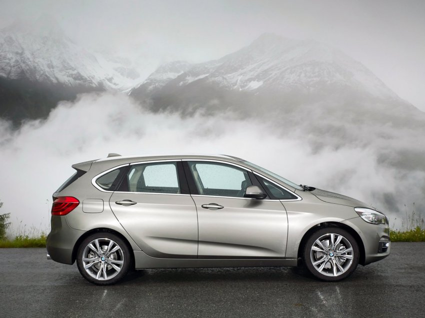 BMW 2-series Active Tourer - цены и комплектации, технические характеристики, фото и отзывы, двигатели и расход топлива, клиренс, обзор BMW 2-серии