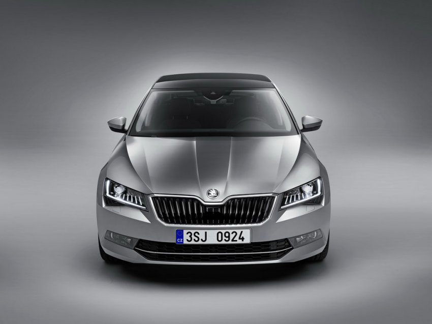 Skoda Superb - цены и комплектации, технические характеристики, фото и отзывы, двигатели и расход топлива, клиренс, обзор Шкода Суперб