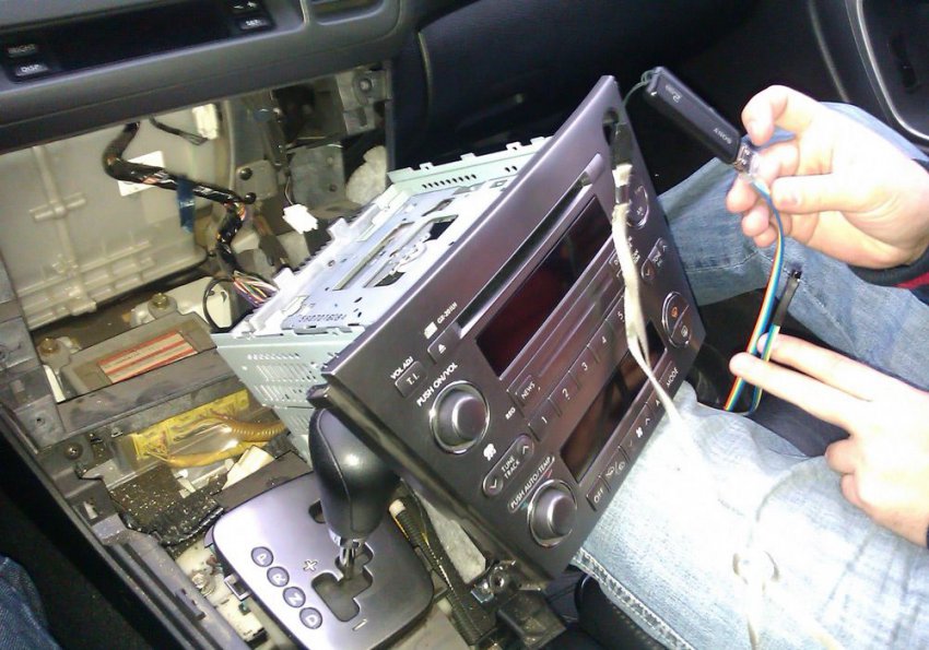 USB-адаптер для штатных магнитол своими руками: как подключить флешку к автомагнитоле и установка