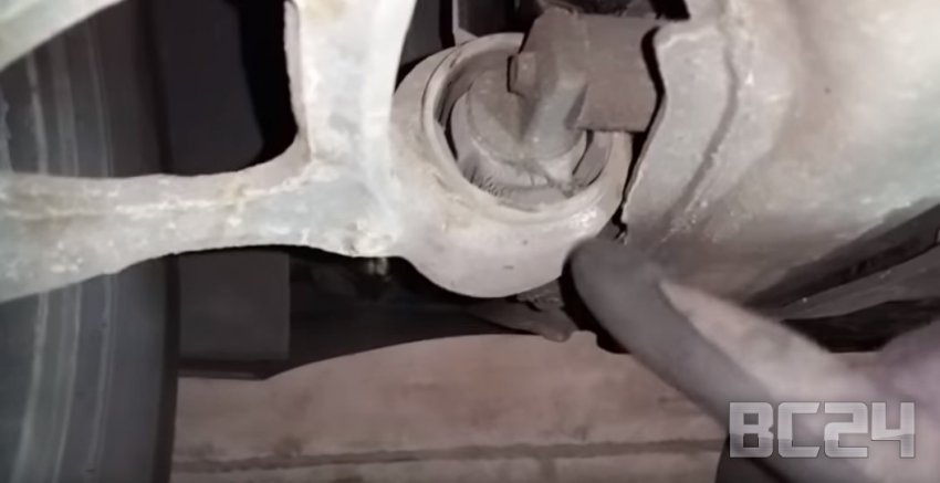 Как проверить ходовую автомобиля своими руками - диагностика