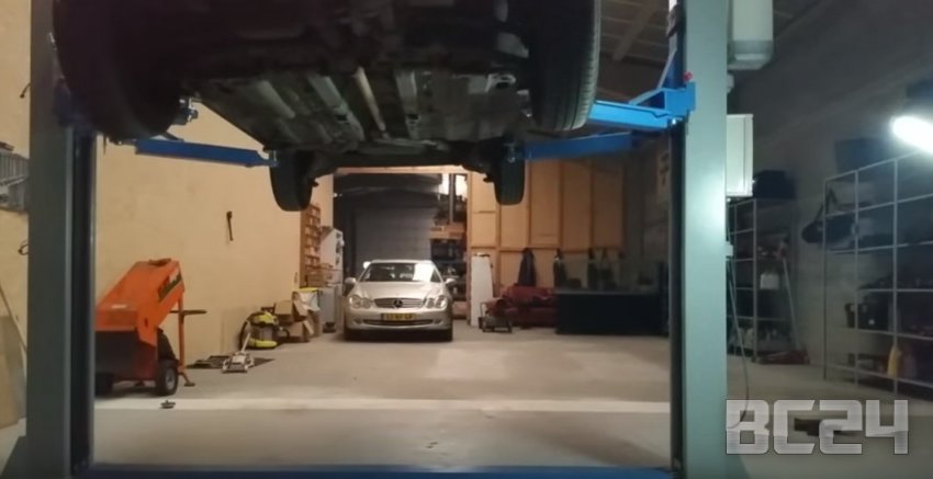 Как правильно менять масло в двигателе - чем промывать?