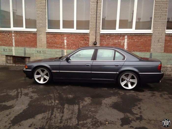 Расход Топлива Бмв 7 Серии 6 Литров… Sport pure