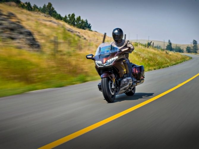 Honda Gold Wing 1800 Отзывы Владельцев Dodge tomahawk v10