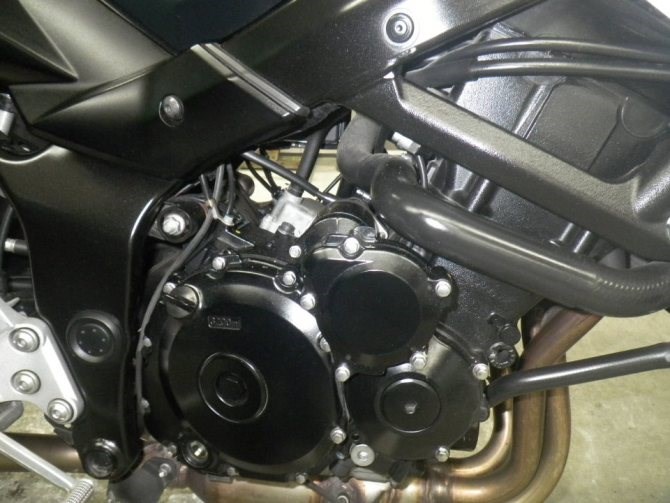 Куплю Suzuki Gsx r k7 750. Технические характеристики