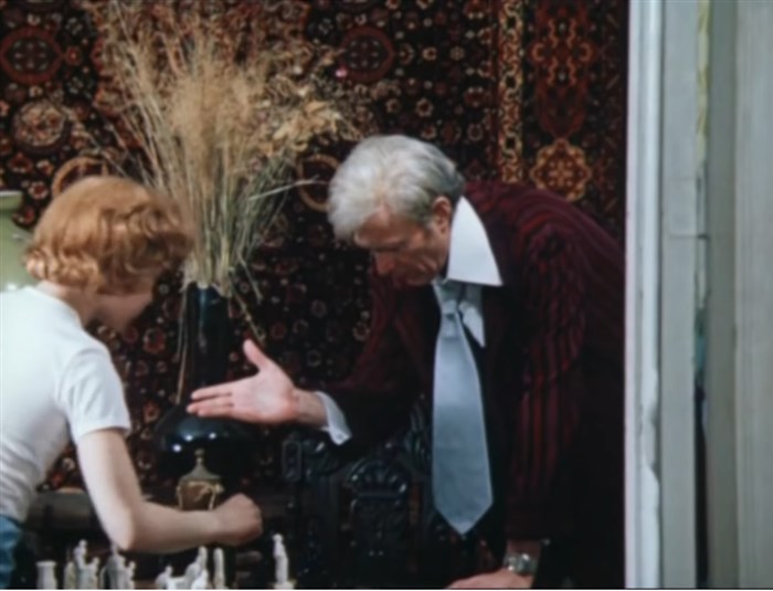 На Каком Мотоцикле Ездил Ури из Приключения Электроника – 2 серия тайна 6 б