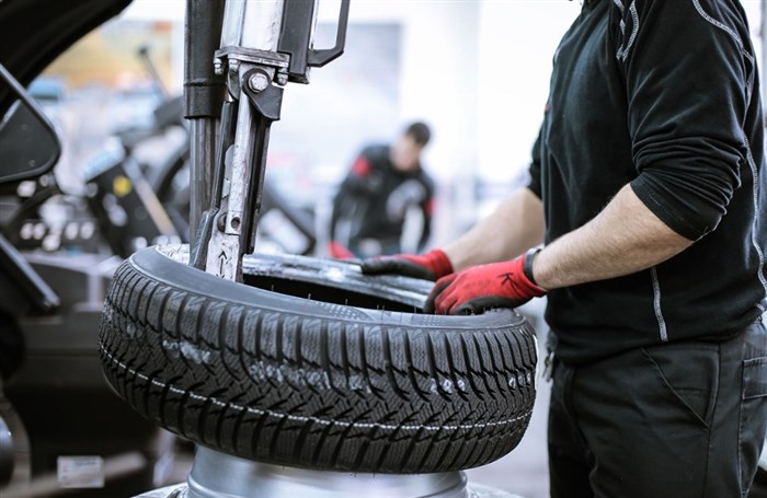 Горит Датчик Давления в Шинах Мазда Установка датчиков