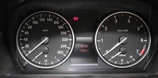 Не Горит Приборная Панель на Ваз 2114 • Сгоревший предохранитель