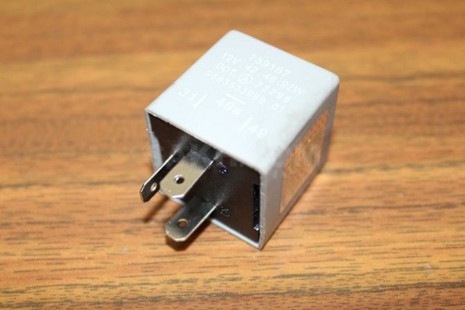 Не Горит Задний Поворотник Ваз 2114 – Щелкает реле