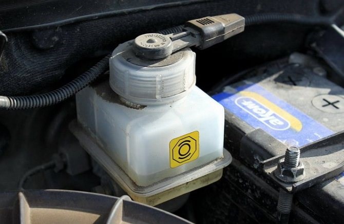 Горит Восклицательный Знак на Панели Ваз • Самостоятельная диагностика