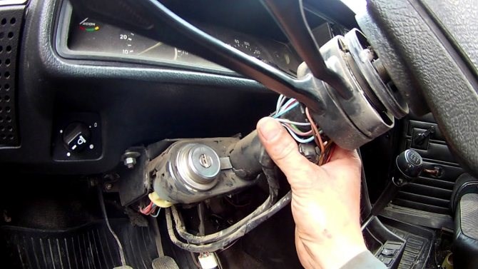 Горят Фонари Заднего Хода на Ваз 2106. 2 проверка стоп-сигналов