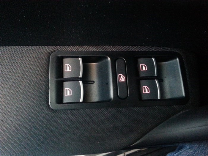 Не Горят Задние Габариты Volkswagen Polo Предохранитель бензонасоса