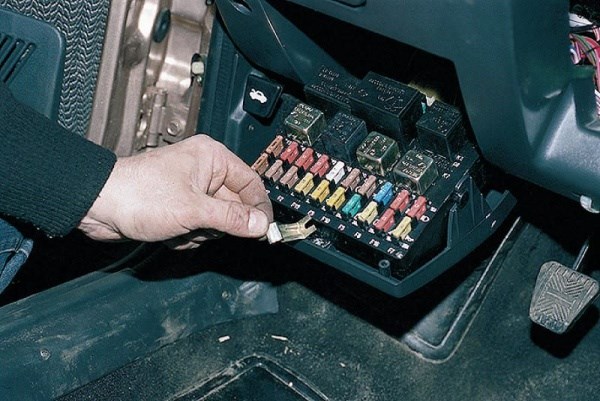 Ваз 2112 не Горят Габариты Предохранитель – Выбор прикуривателя для ваз 2107