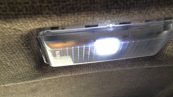 Постоянно Горит Плафон Салона Ваз 2114 Неисправность датчика