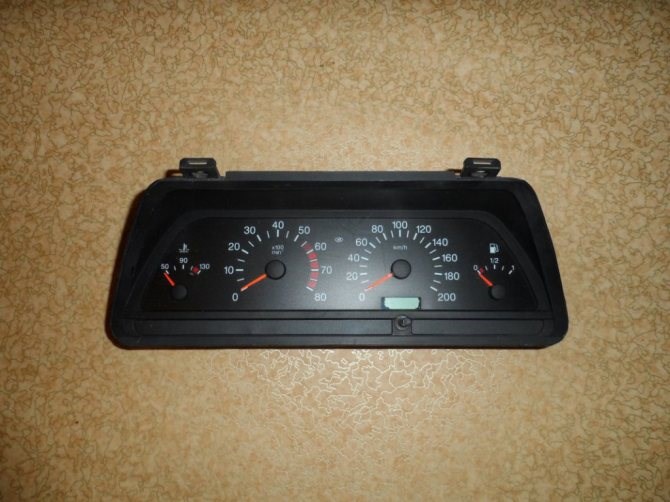 Не Работает Спидометр Ваз Горит Чек. Рекомендации экспертов