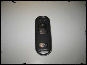 Горит Ключик на Приборной Панели Мазда – Отправлено 08 августа 2010 1832 Горит Ключик на Приборной Панели Мазда – Отправлено 08 августа 2010 1832