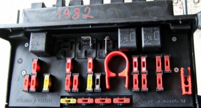 Не Горят Поворотники на Ваз Причина. Схема включения