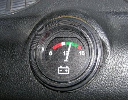 Горит Значок Генератора Форд Фокус 2 Вариант первый