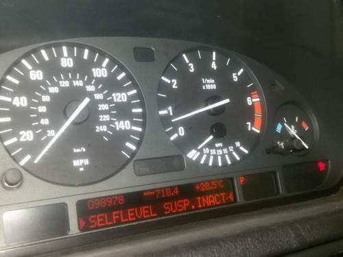 Check Coolant Level E53 Перевод Bmw © Машины в продаже