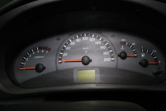 Горит Зарядка на Холостых Оборотах Ваз – Полезные рекомендации