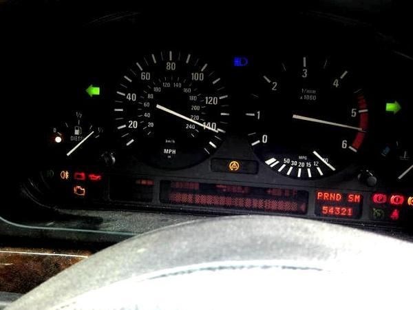 Бортовой Компьютер на Бмв Е38 Ошибки – Сбросить bmw cluster