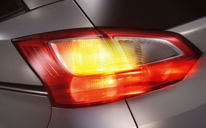 Ауди а6 Поворотник Горит но не Мигает. Подрулевой переключатель