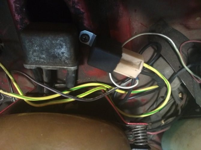 Не Горит Дальний Свет Ваз 2121 Нива © Перегорела лампа