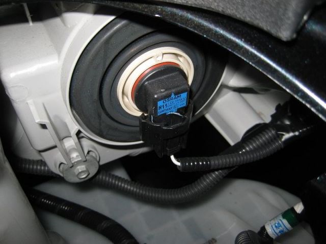 Не Горит Ближний Свет Тойота Камри 40 • Перегорела лампа