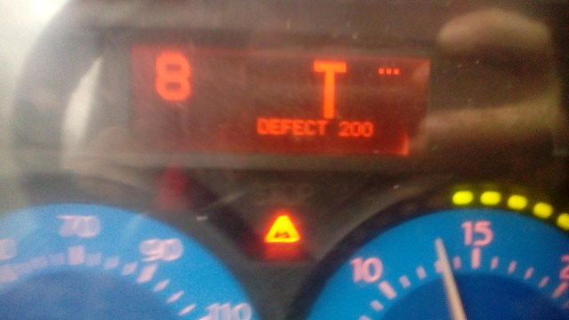 На Рено Магнум Горит Ошибка Мид 128. Диагностика авто