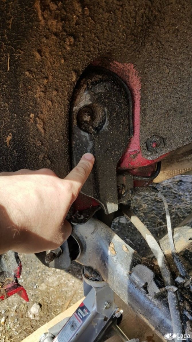 Горит Абс и Восклицательный Знак на Форде Датчик абс на ступице