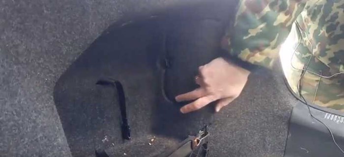 Шкода Октавия не Горят Задние Габариты – Блок под капотом