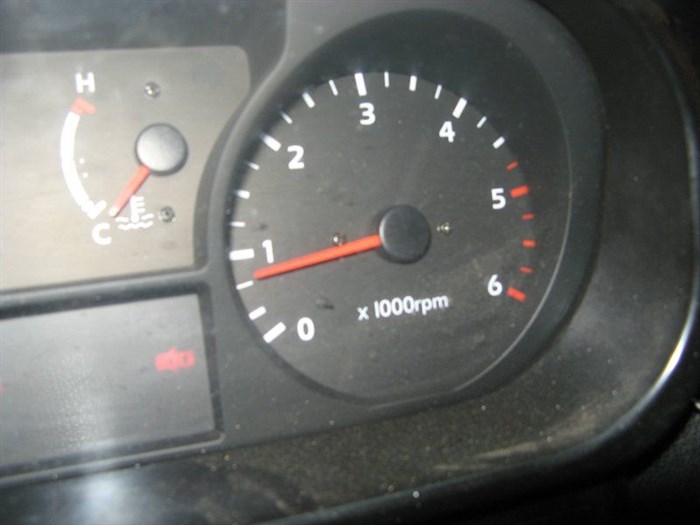 Почему Дергается Тахометр на Ваз 2114. Виды приборов