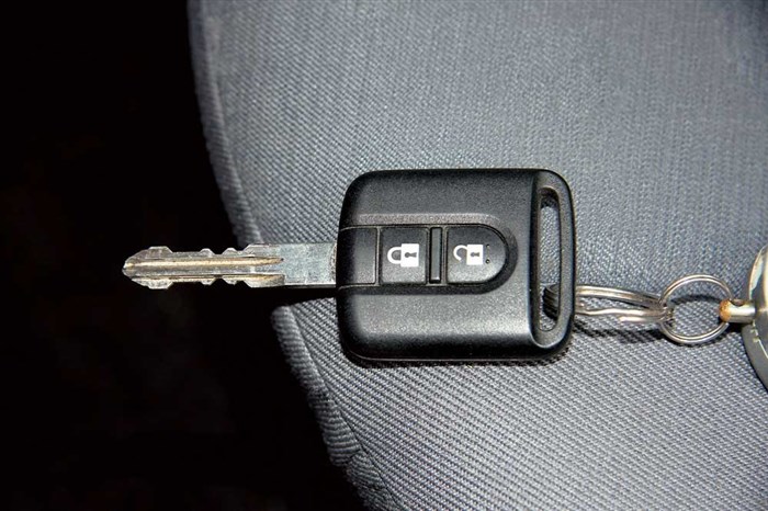 Check Behind Before Reversing Nissan Primera • Коды ошибок Check Behind Before Reversing Nissan Primera • Коды ошибок