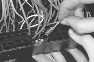 Почему Горит Предохранитель Дворников на Приоре. Электромагнитное реле