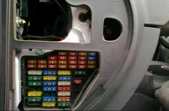 Не Горит Задний Фонарь на Ауди а6 с6 © Возможные причины