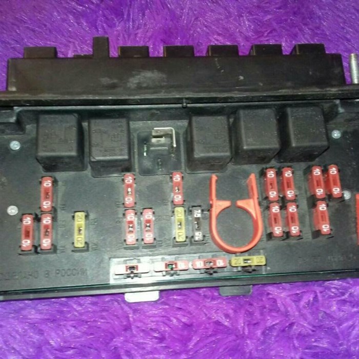 Не Горит Подкапотная Лампа Ваз 2106 • Неисправность предохранителя