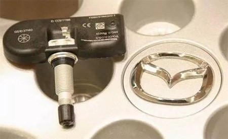 Горит Заряд Аккумулятора Мазда 6 gh… Вариант второй Горит Заряд Аккумулятора Мазда 6 gh… Вариант второй