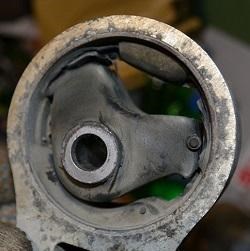 Ниссан х Трейл Т30 Дергается на Ходу. Срок службы