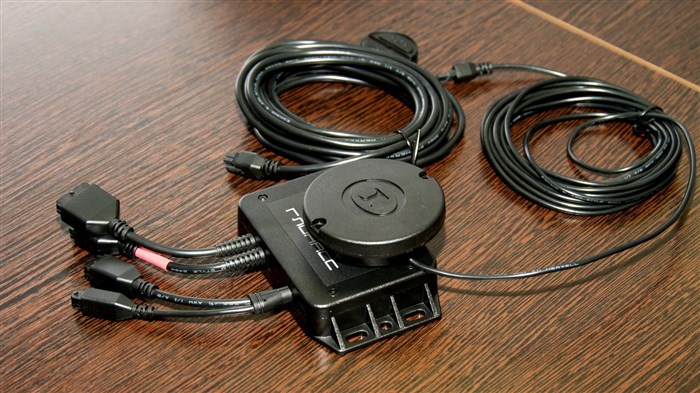 Шкода Рапид Эра Глонасс Горит Красным. Мигает светодиод