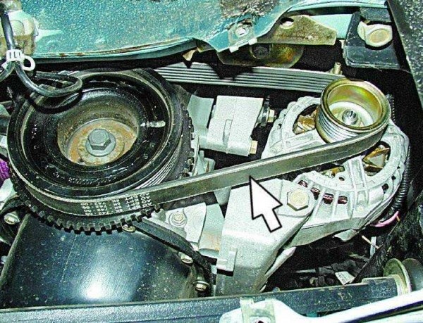 При Выключенном Зажигании Горит Давление Масла Ваз 2107… 2 запускаем двигатель