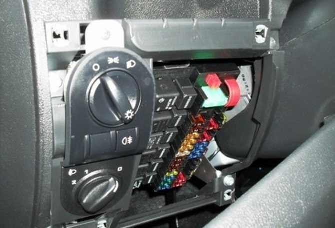 Постоянно Горит Правый Поворотник на Бмв Обновления в темах