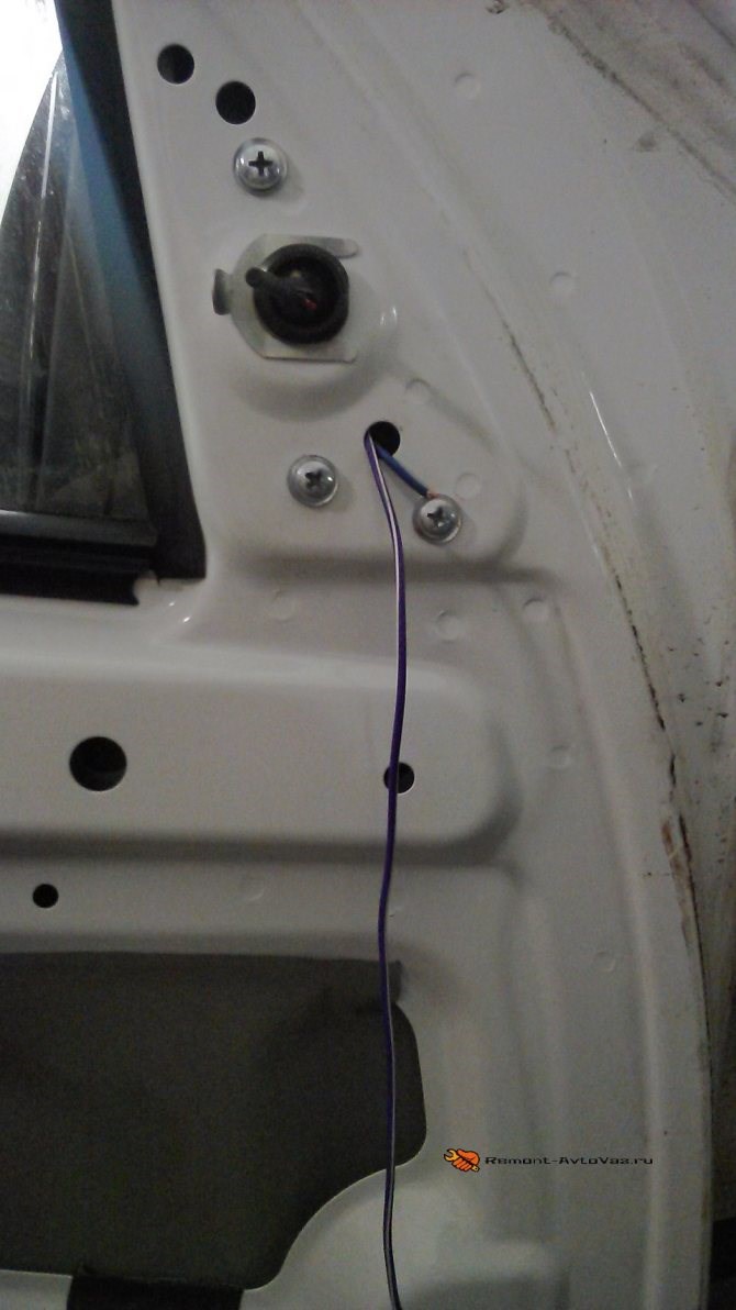 Подключение se Зеркал на Ваз 2114 Чтобы Горели – Полезное видео