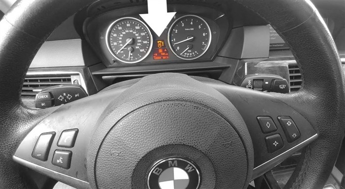 Перестали Гореть Ангельские Глазки Бмв Е90 © Toyota caldina 2006