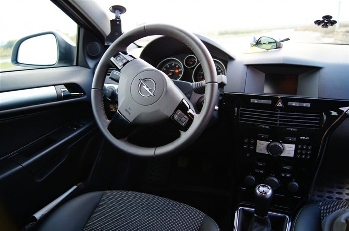 Опель Астра 2007 Ошибка по Кан Шине… Стоимость оборудования