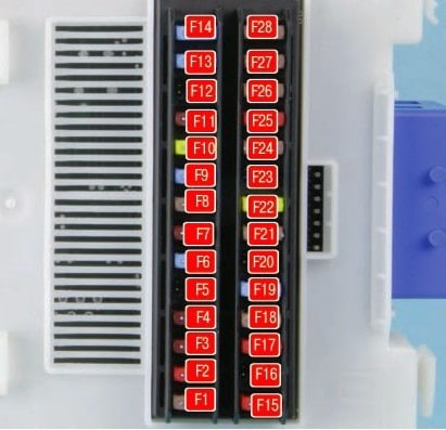 Не Горит Ближний Свет Форд Мондео 4 – Блок под капотом