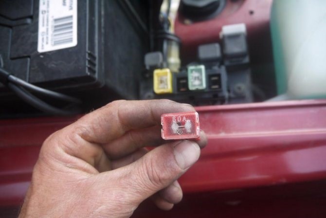 Горит Предохранитель Ближнего Света Ваз 2107 – Снятие электробензонасоса