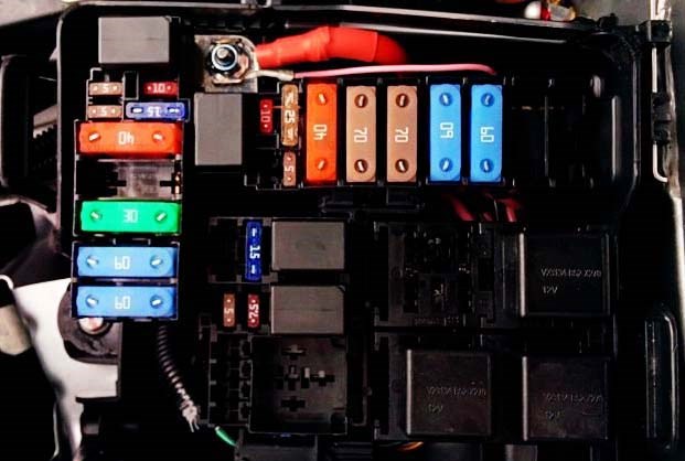 Горит Датчик Багажника Лада Веста св. Что такое краш-тест