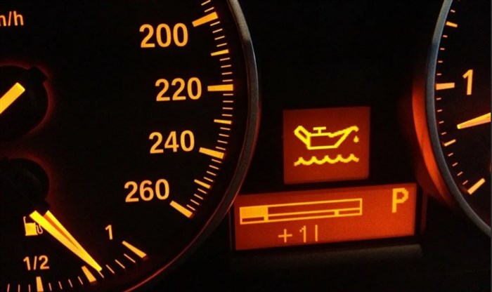 Горит Давление Масла на Прогретом Двигателе Ауди. Электрические соединения